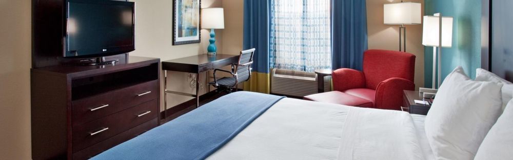 Holiday Inn Express Hotel & Suites North Kansas City By Ihg Buitenkant foto