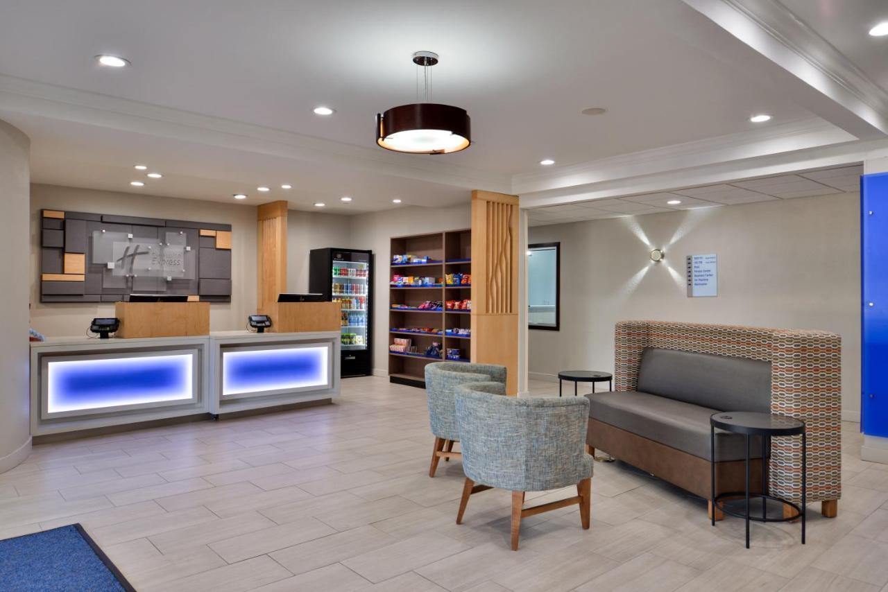 Holiday Inn Express Hotel & Suites North Kansas City By Ihg Buitenkant foto